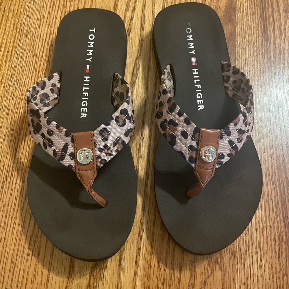 Tommy Hilfiger Brown Leopard Flip Flops